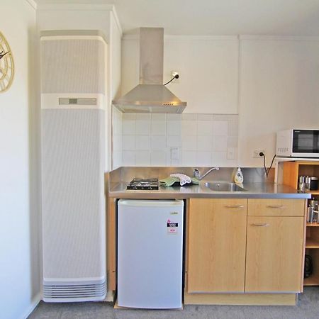 Stash Palace Holiday Apartment แฮนเมอร์สปริงส์ ภายนอก รูปภาพ